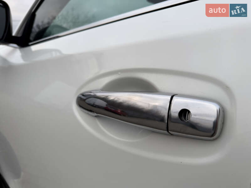 Внедорожник / Кроссовер Nissan Rogue 2018 в Ивано-Франковске