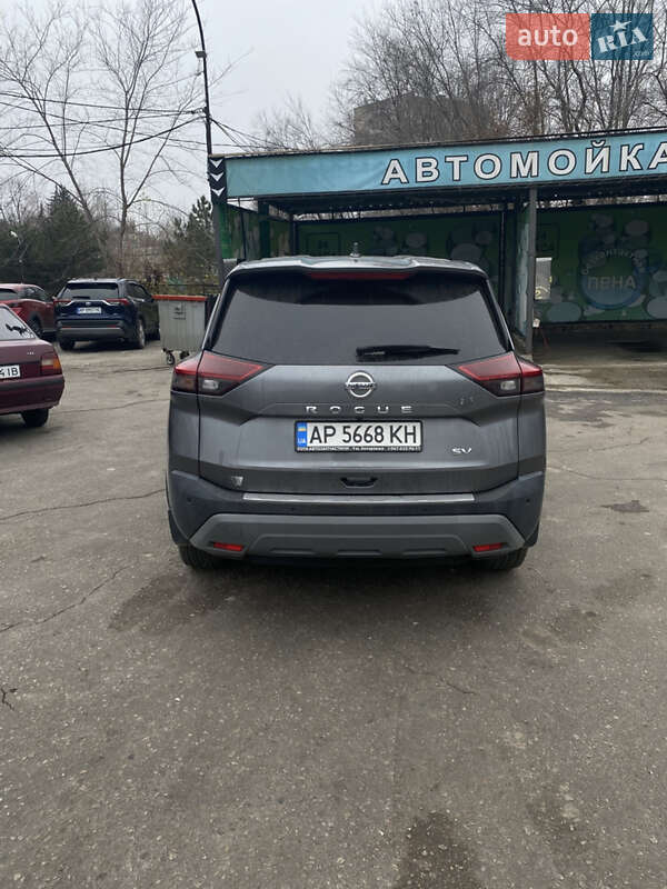 Внедорожник / Кроссовер Nissan Rogue 2020 в Запорожье