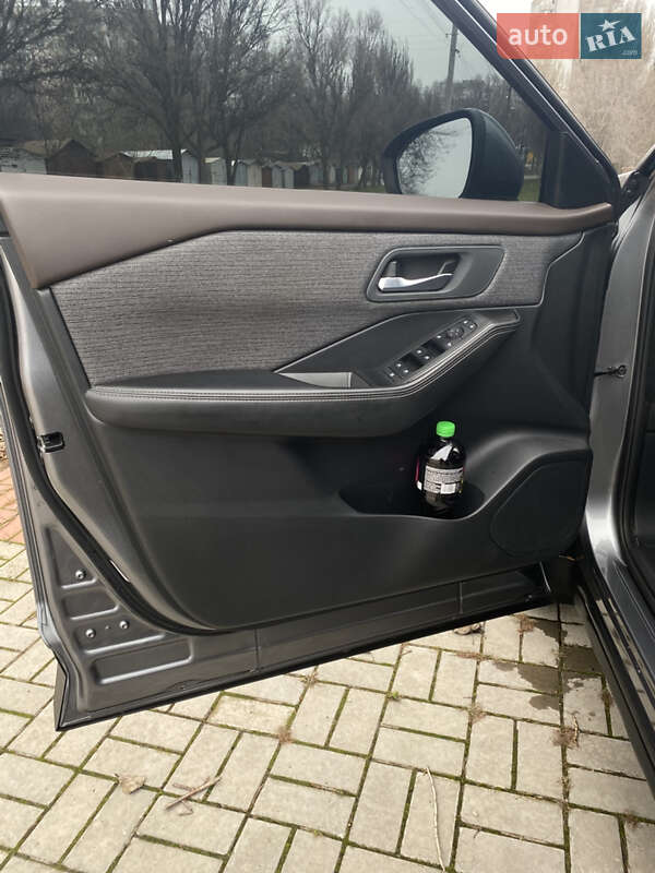 Внедорожник / Кроссовер Nissan Rogue 2020 в Запорожье