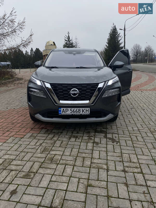 Внедорожник / Кроссовер Nissan Rogue 2020 в Запорожье