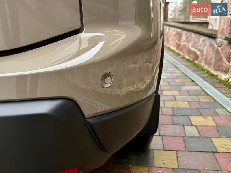 Позашляховик / Кросовер Nissan Rogue 2024 в Тернополі