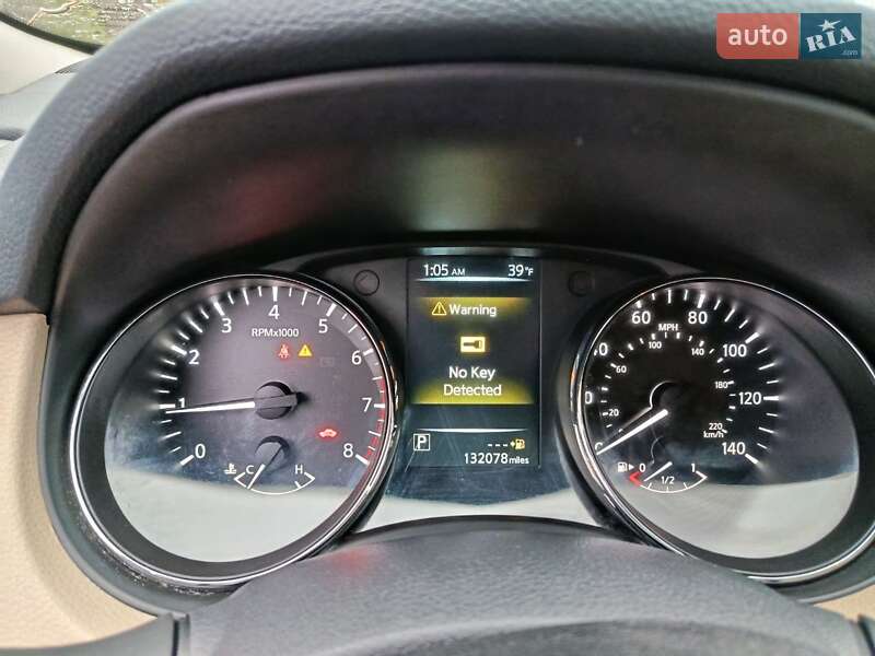 Позашляховик / Кросовер Nissan Rogue 2017 в Луцьку фото 11 Позашляховик / Кросовер Nissan Rogue 2017 в Луцьку