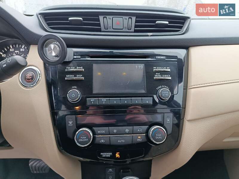 Позашляховик / Кросовер Nissan Rogue 2017 в Луцьку фото 18 Позашляховик / Кросовер Nissan Rogue 2017 в Луцьку