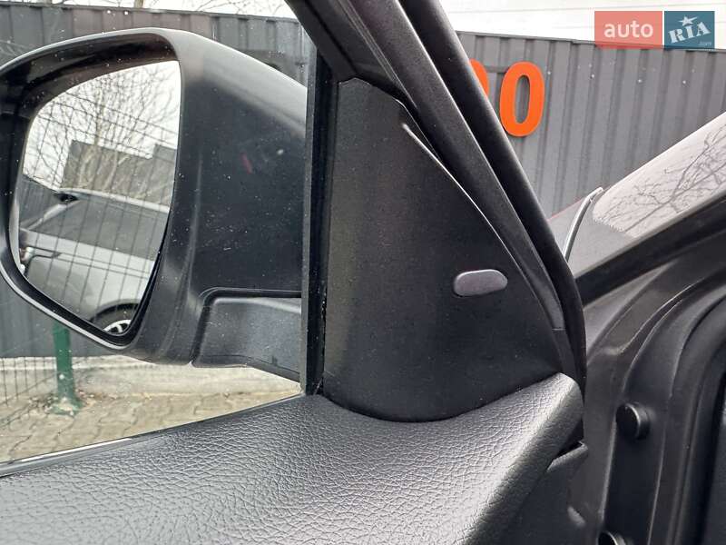 Внедорожник / Кроссовер Nissan Rogue 2019 в Киеве фото 30 Внедорожник / Кроссовер Nissan Rogue 2019 в Киеве