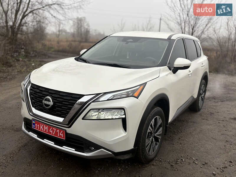 Внедорожник / Кроссовер Nissan Rogue 2022 в Каменском