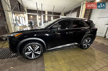 Внедорожник / Кроссовер Nissan Rogue 2023 в Сумах