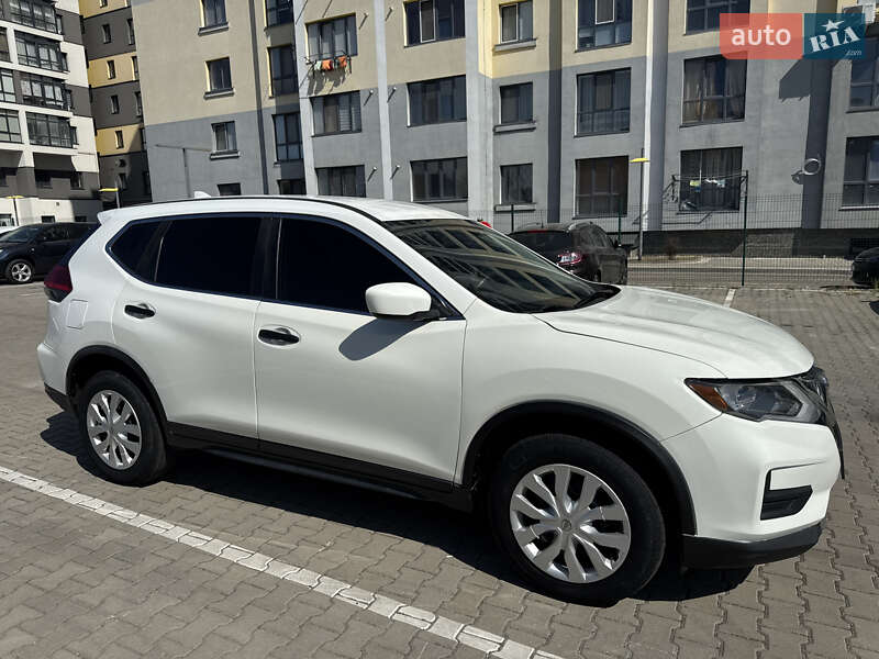 Внедорожник / Кроссовер Nissan Rogue 2016 в Ивано-Франковске фото 7 Внедорожник / Кроссовер Nissan Rogue 2016 в Ивано-Франковске