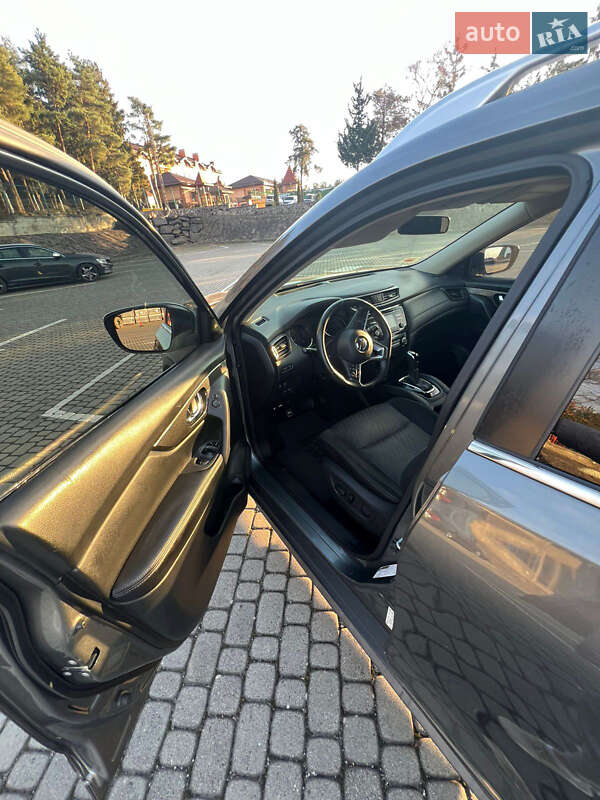 Позашляховик / Кросовер Nissan Rogue 2017 в Ужгороді фото 24 Позашляховик / Кросовер Nissan Rogue 2017 в Ужгороді