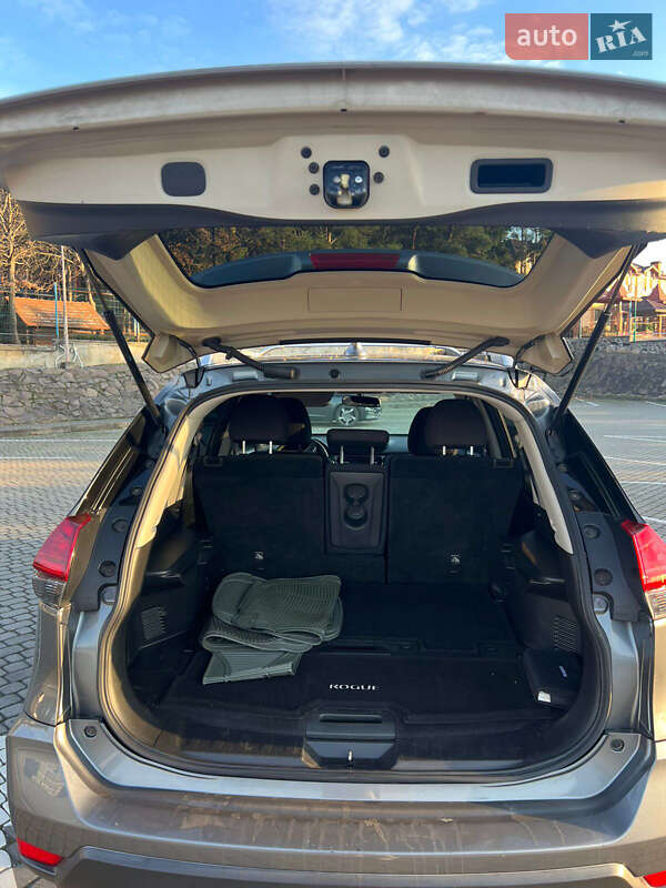 Позашляховик / Кросовер Nissan Rogue 2017 в Ужгороді фото 28 Позашляховик / Кросовер Nissan Rogue 2017 в Ужгороді