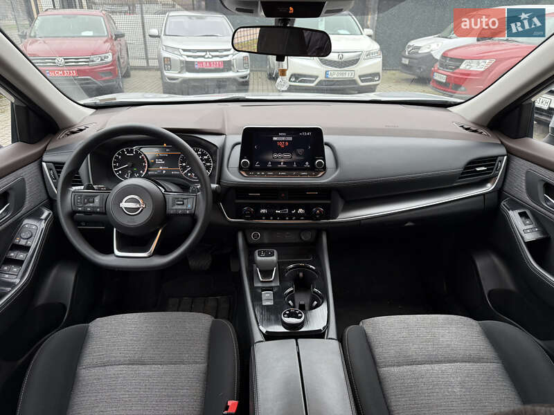 Позашляховик / Кросовер Nissan Rogue 2023 в Запоріжжі
