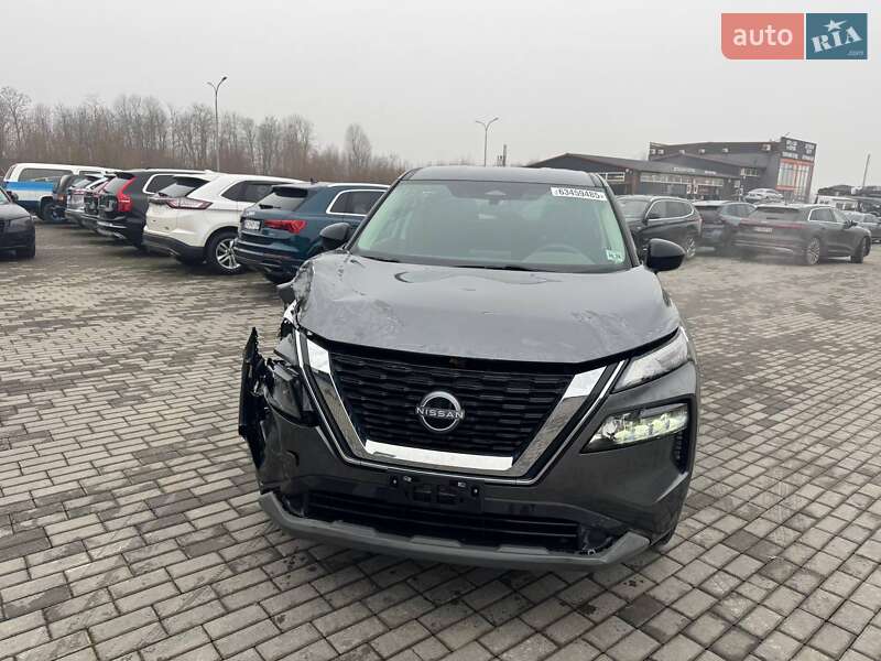 Позашляховик / Кросовер Nissan Rogue 2023 в Львові