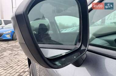 Позашляховик / Кросовер Nissan Rogue 2023 в Львові