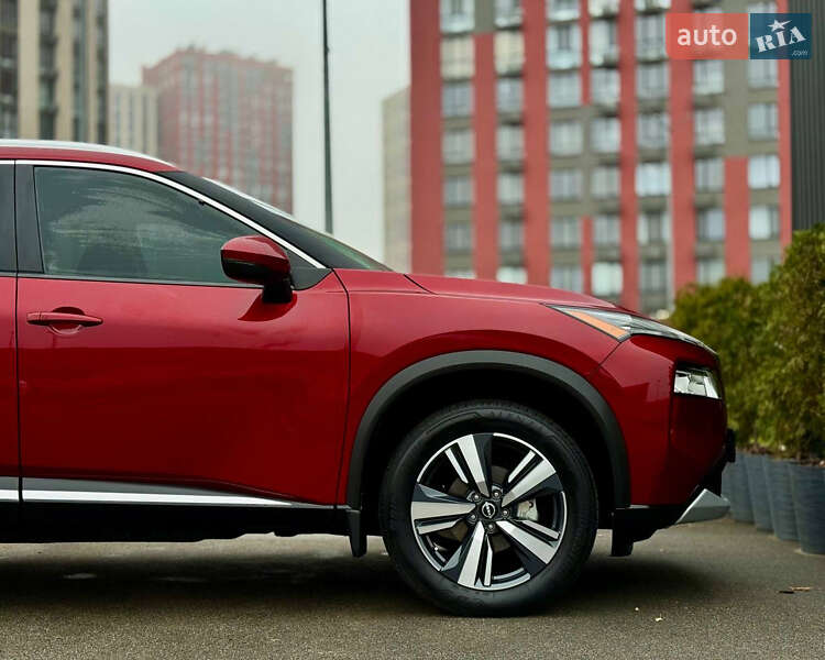 Внедорожник / Кроссовер Nissan Rogue 2022 в Киеве