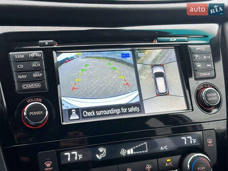 Внедорожник / Кроссовер Nissan Rogue 2017 в Киеве