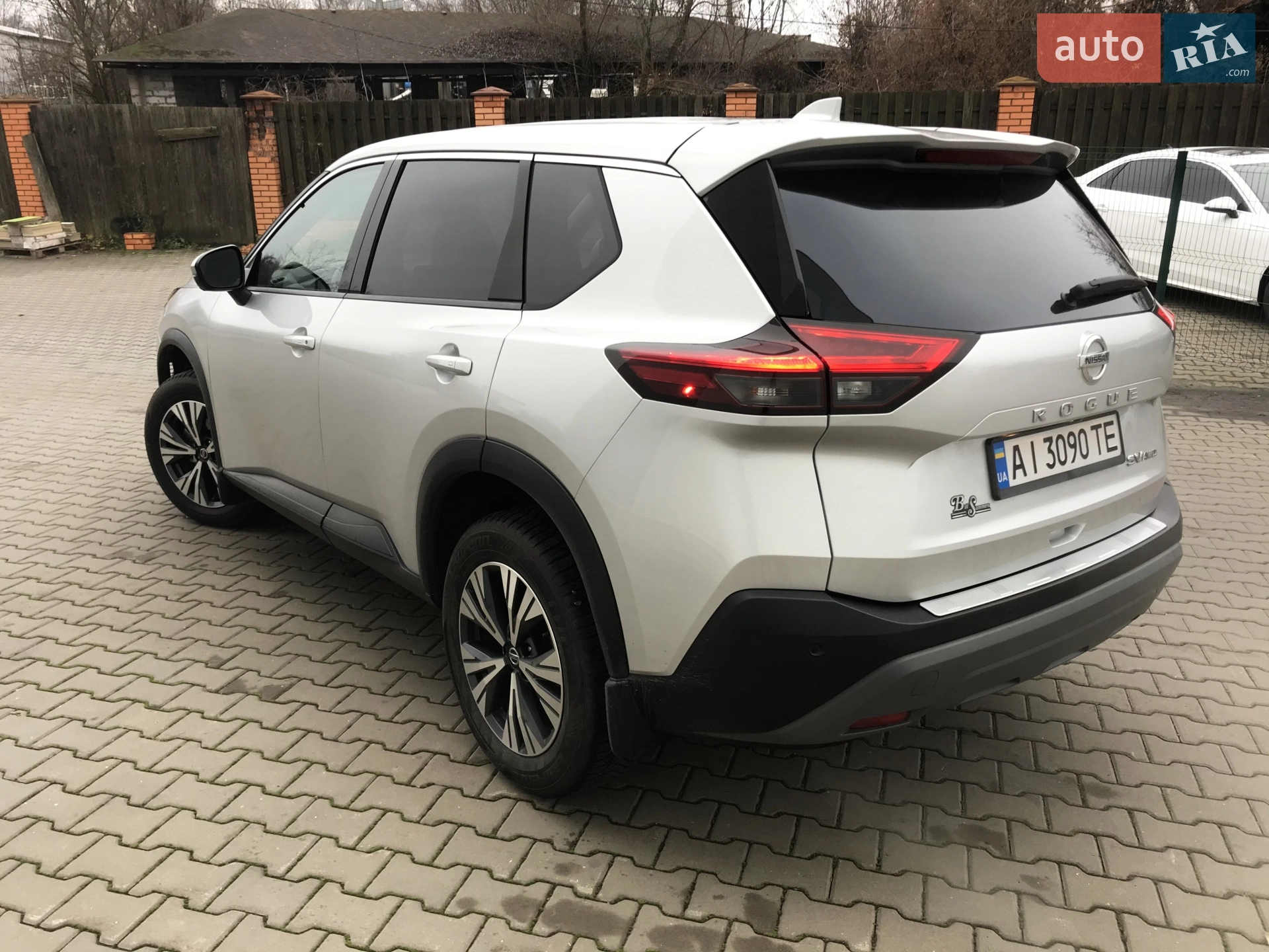 2020 Nissan Rogue - мініатюра 8