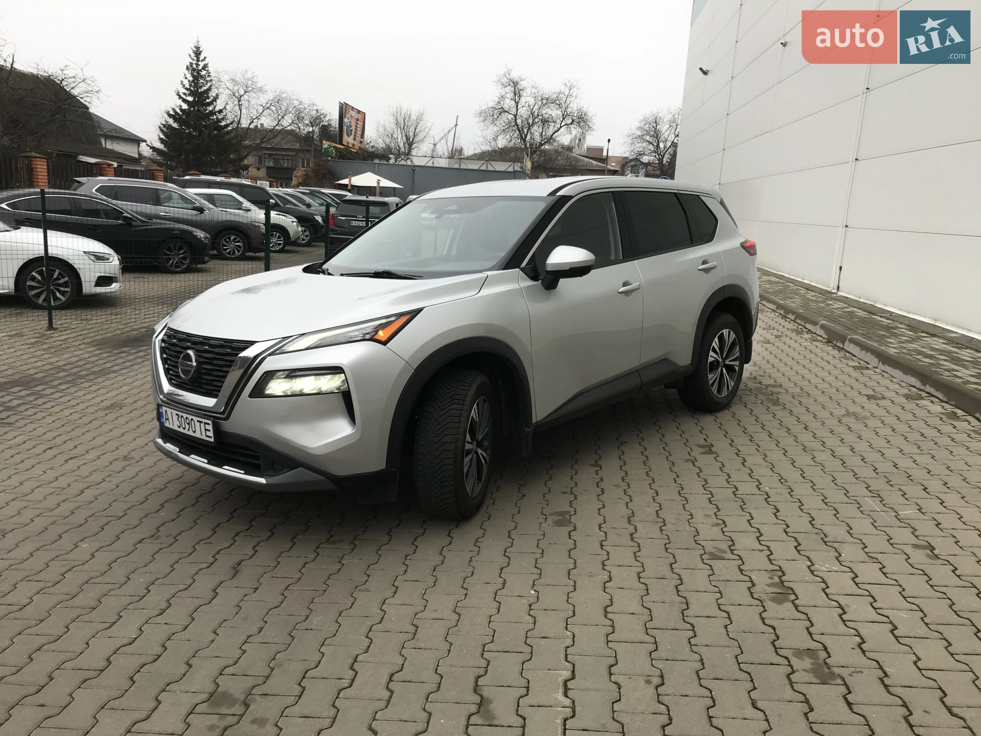 2020 Nissan Rogue - мініатюра 3