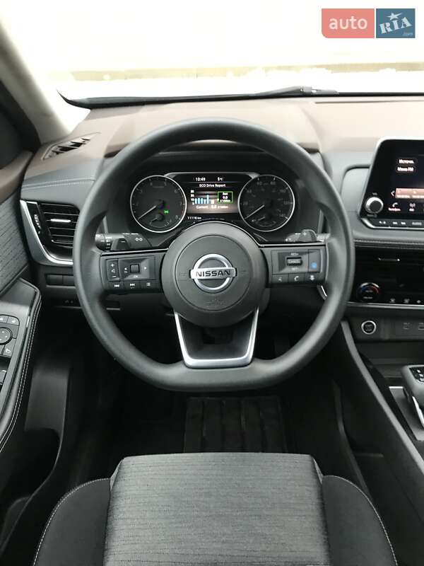 Внедорожник / Кроссовер Nissan Rogue 2020 в Киеве