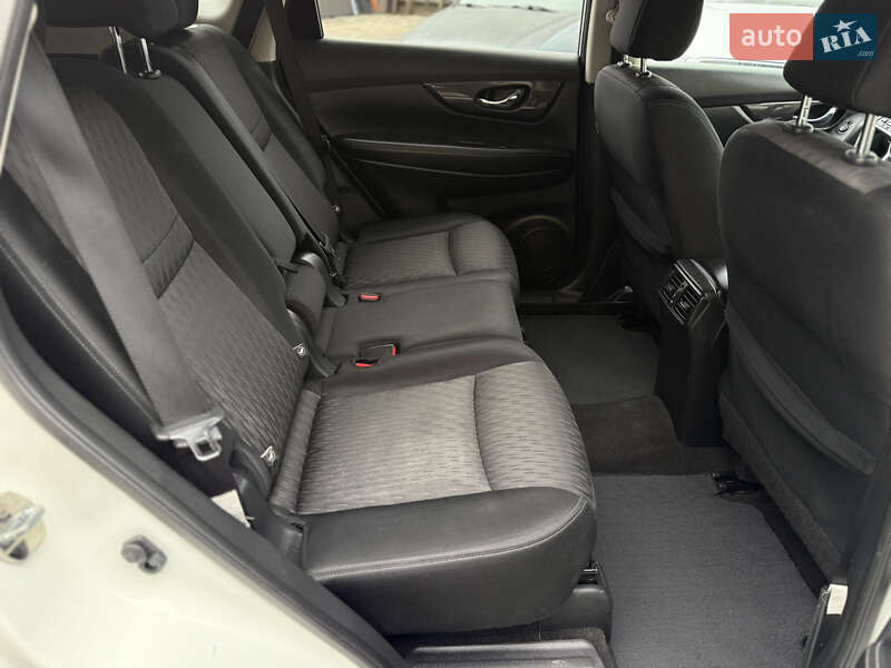 Внедорожник / Кроссовер Nissan Rogue 2017 в Одессе фото 41 Внедорожник / Кроссовер Nissan Rogue 2017 в Одессе