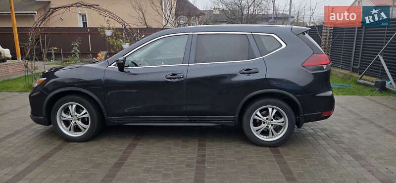 Внедорожник / Кроссовер Nissan Rogue 2018 в Киеве