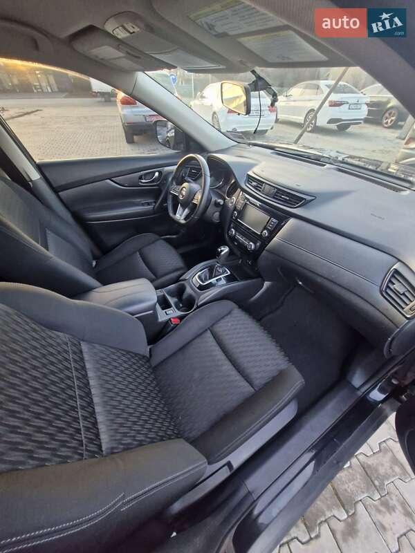 Внедорожник / Кроссовер Nissan Rogue 2018 в Ужгороде фото 17 Внедорожник / Кроссовер Nissan Rogue 2018 в Ужгороде
