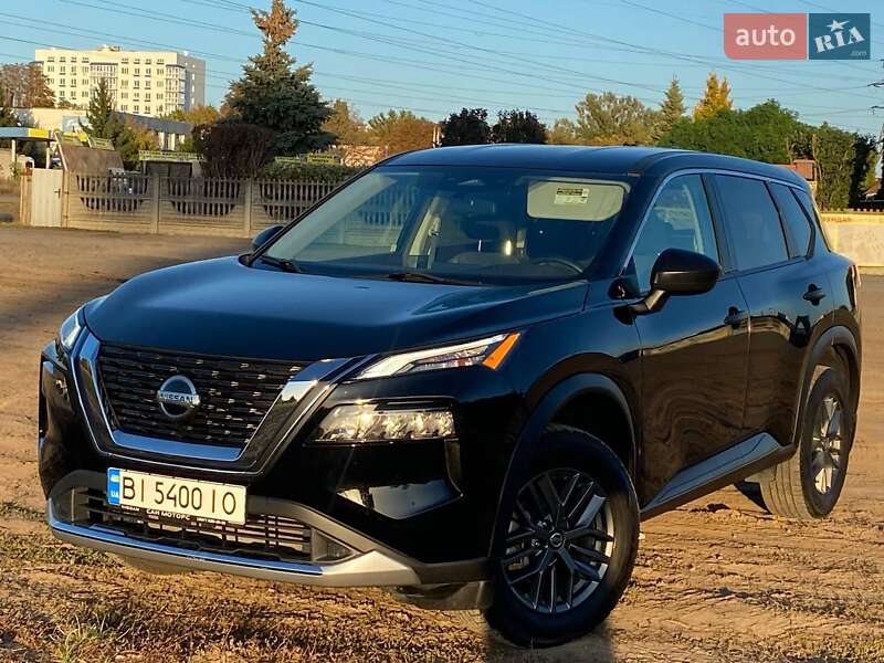 Внедорожник / Кроссовер Nissan Rogue 2021 в Полтаве