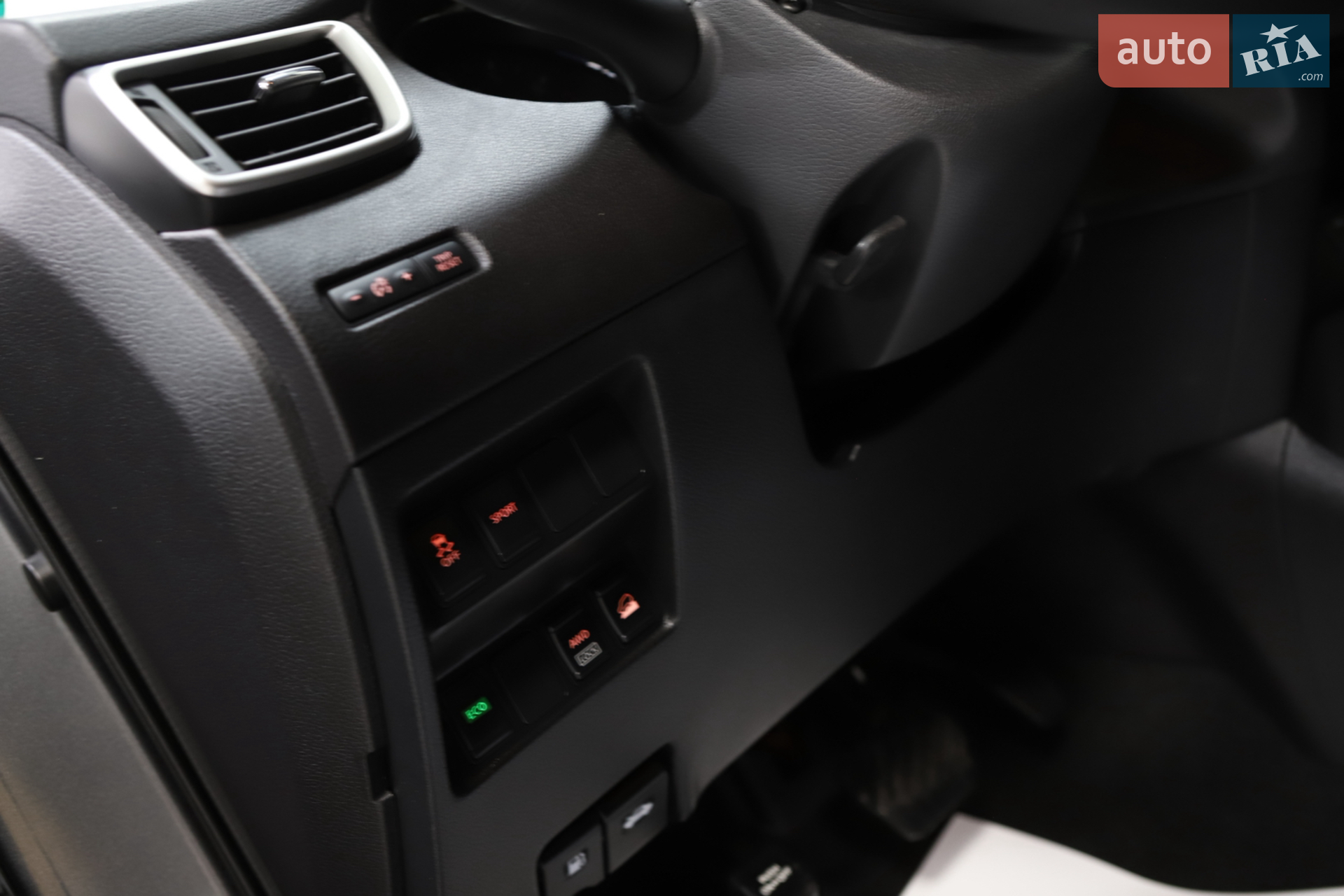 2016 Nissan Rogue - мініатюра 38