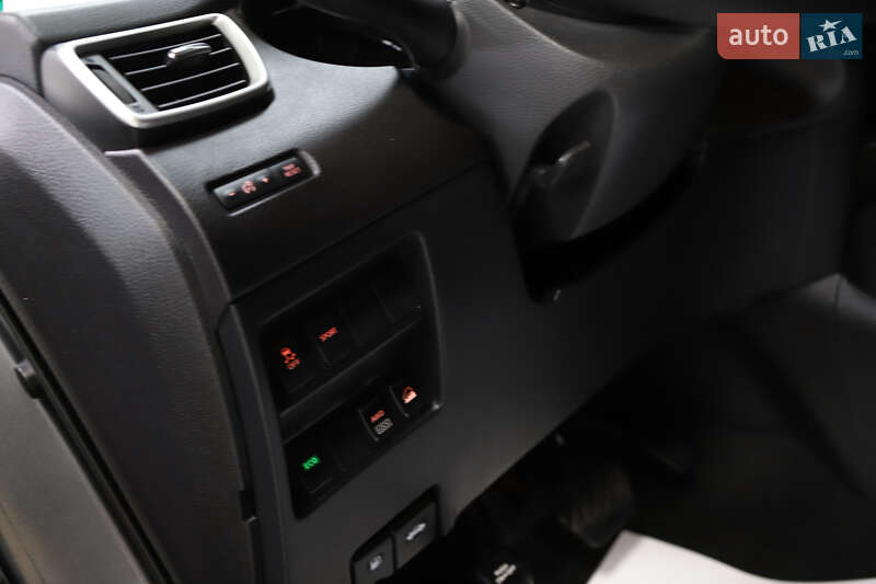 Позашляховик / Кросовер Nissan Rogue 2017 в Дрогобичі фото 38 Позашляховик / Кросовер Nissan Rogue 2017 в Дрогобичі