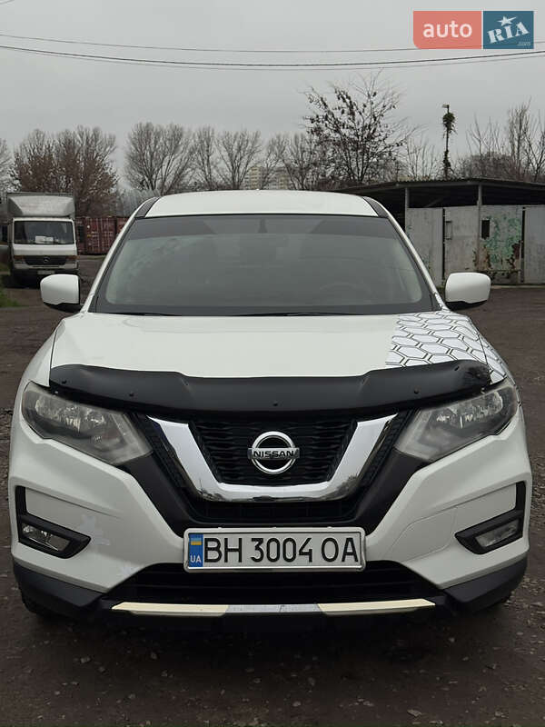 Внедорожник / Кроссовер Nissan Rogue 2017 в Одессе