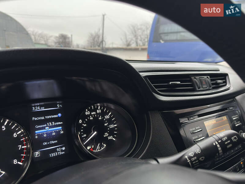 Внедорожник / Кроссовер Nissan Rogue 2017 в Одессе