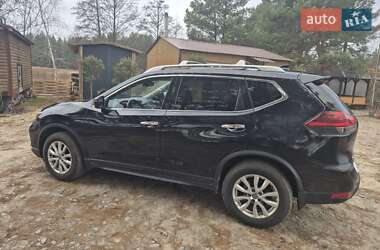 Внедорожник / Кроссовер Nissan Rogue 2019 в Киеве