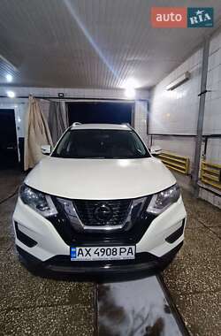 Позашляховик / Кросовер Nissan Rogue 2018 в Харкові