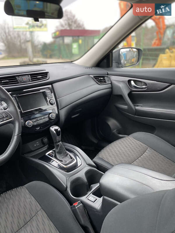 Внедорожник / Кроссовер Nissan Rogue 2018 в Ровно фото 23 Внедорожник / Кроссовер Nissan Rogue 2018 в Ровно