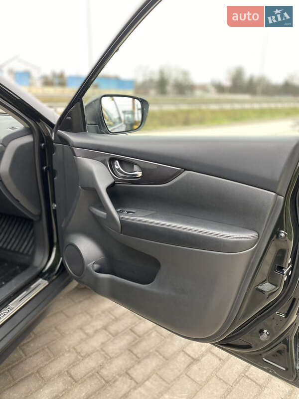 Внедорожник / Кроссовер Nissan Rogue 2018 в Ровно фото 36 Внедорожник / Кроссовер Nissan Rogue 2018 в Ровно