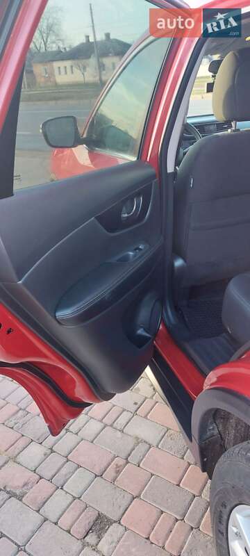 Позашляховик / Кросовер Nissan Rogue 2017 в Харкові