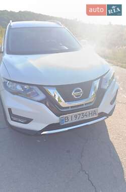 Позашляховик / Кросовер Nissan Rogue 2016 в Світловодську