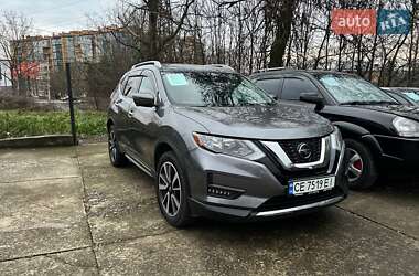 Внедорожник / Кроссовер Nissan Rogue 2019 в Черновцах