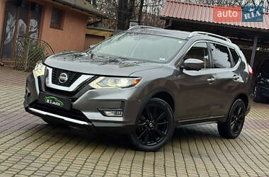 Внедорожник / Кроссовер Nissan Rogue 2019 в Мукачево
