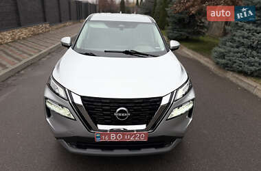 Внедорожник / Кроссовер Nissan Rogue 2023 в Киеве