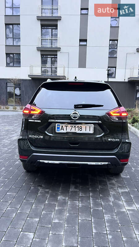 Внедорожник / Кроссовер Nissan Rogue 2018 в Ивано-Франковске