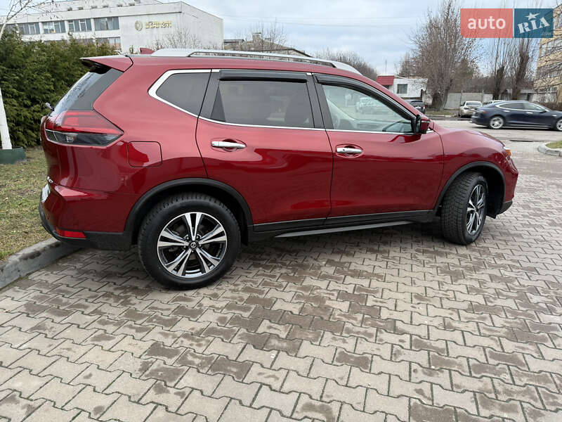 Внедорожник / Кроссовер Nissan Rogue 2018 в Белой Церкви
