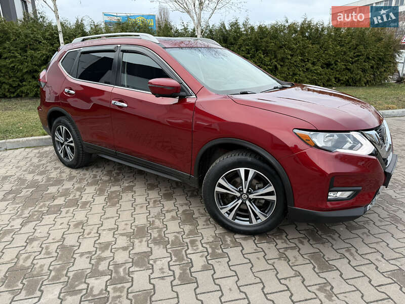 Внедорожник / Кроссовер Nissan Rogue 2018 в Белой Церкви