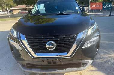 Внедорожник / Кроссовер Nissan Rogue 2021 в Львове