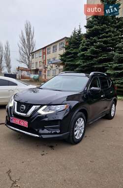 Внедорожник / Кроссовер Nissan Rogue 2018 в Николаеве