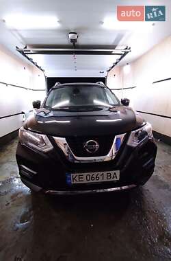 Внедорожник / Кроссовер Nissan Rogue 2019 в Новомосковске