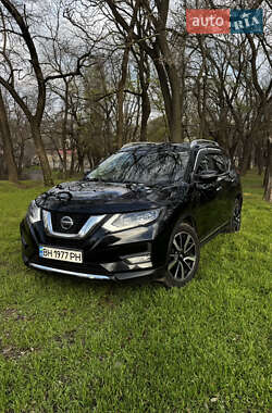 Внедорожник / Кроссовер Nissan Rogue 2017 в Одессе