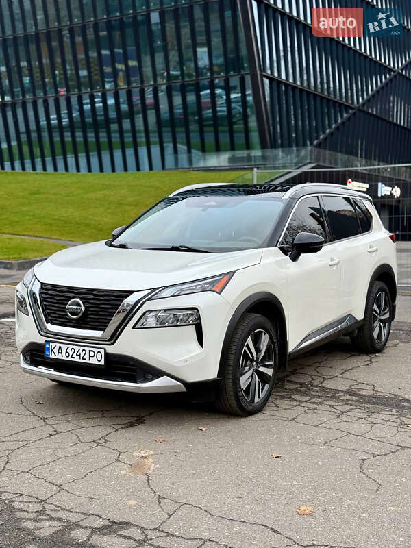 Nissan Rogue 2021