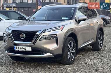 Внедорожник / Кроссовер Nissan Rogue 2021 в Ивано-Франковске