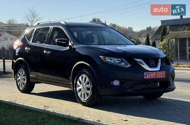 Позашляховик / Кросовер Nissan Rogue 2015 в Львові