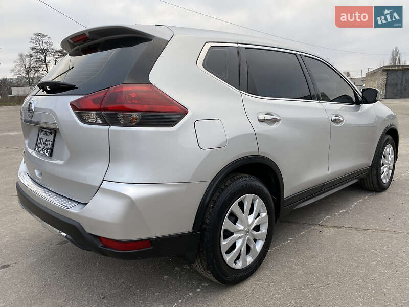 Позашляховик / Кросовер Nissan Rogue 2020 в Кременчуці