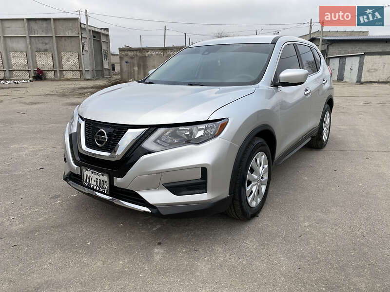 Позашляховик / Кросовер Nissan Rogue 2020 в Кременчуці